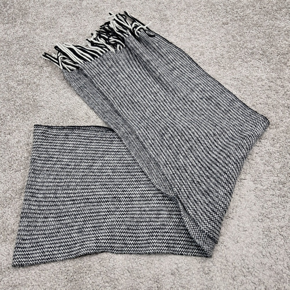 My Life Is Based On A True Story Black White Marled Knit Fringe Scarf 74x12